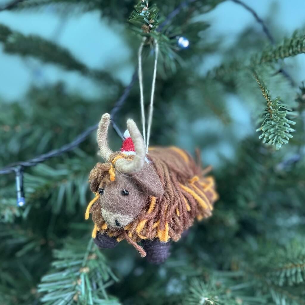 Personalised Highland Cow Christmas Bauble