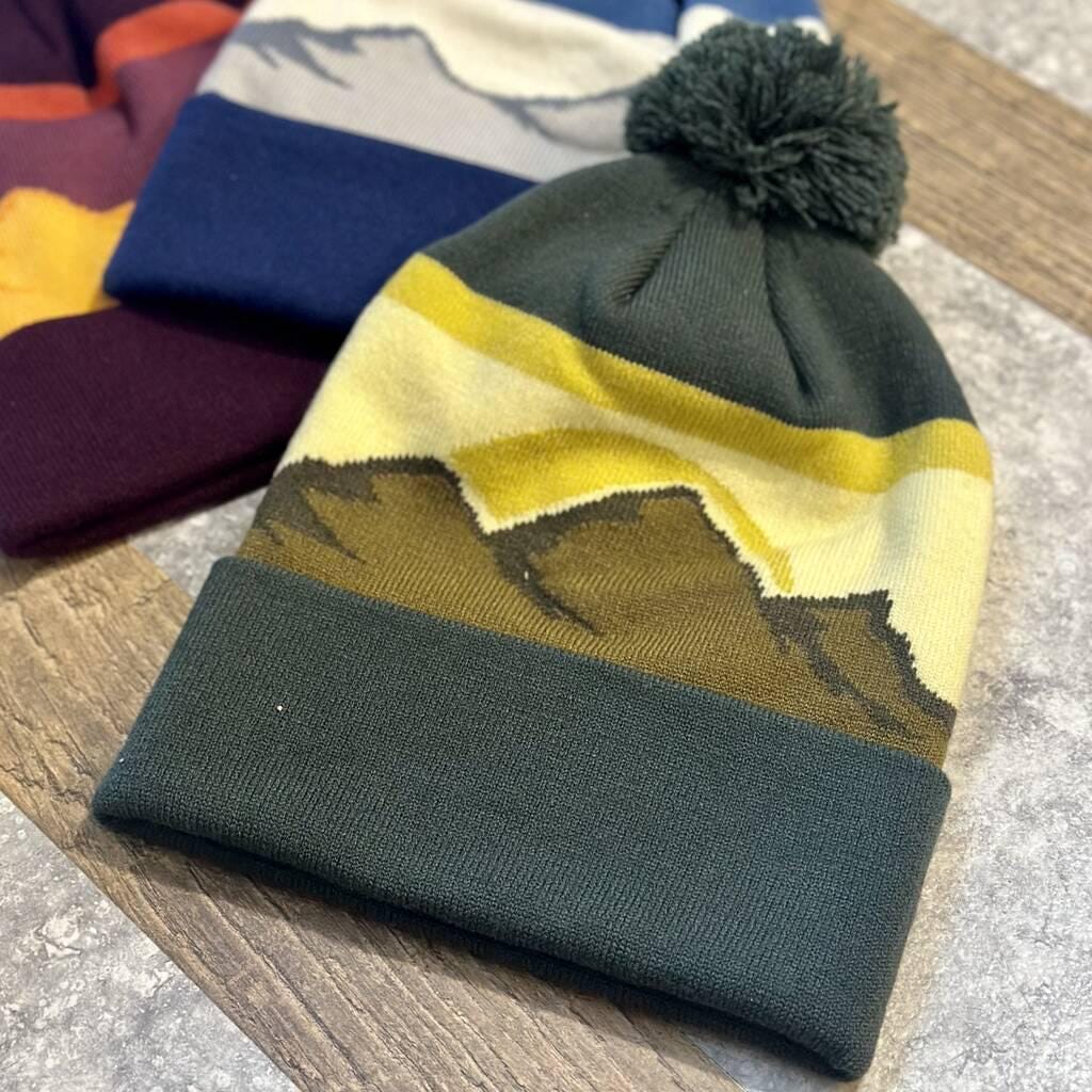 Personalised Mountain Peak Skiing Hat